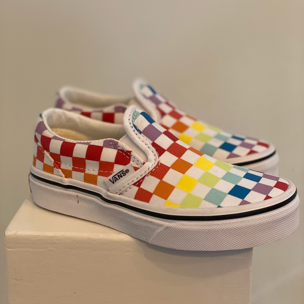Kids Slip-On Checkerboard Vans Shoes ❤️NWOT - Picture 6 of 6